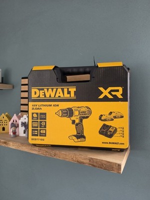 DeWalt Akkuschrauber 18v 2.0Ah DCD771D2 Neu