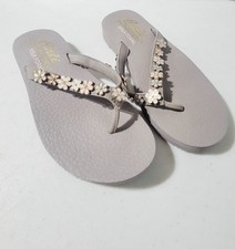 Skechers Women's Meditation Daisy Crush Flip Flop Sandals Taupe 119664 Sz 9 NWOT