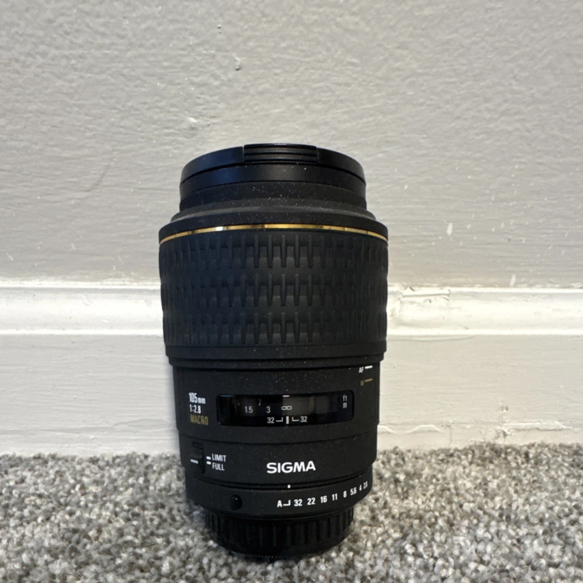 Sigma 105mm Macro for sale - eBay