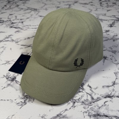 FRED PERRY Herren oliv mint Piqué klassische Baseballkappe neu mit Etikett authentisch HW6726 Y64