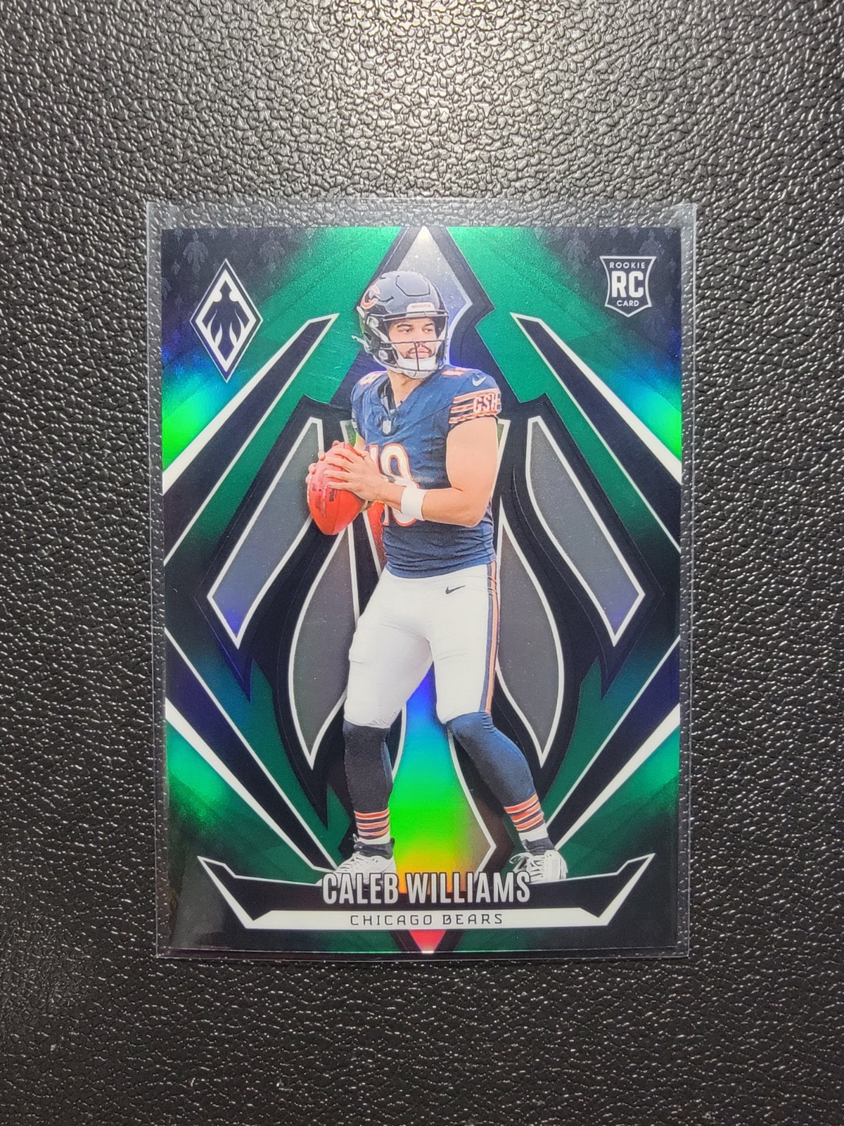 🔥Caleb Williams 2024 Panini Phoenix 61/199 GREEN FADE BEARS RC #151🔥