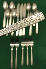 17 Pc CALYPSO Stainless  FLATWARE  MIX Forks - Spoons  Knives Wm Rogers Mfg Nice