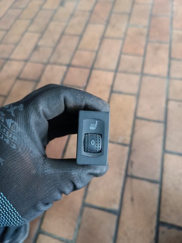 VW Passat 3B Sitzheizungsschalter links Fahrerseite Sitzheizung 3B0963563C