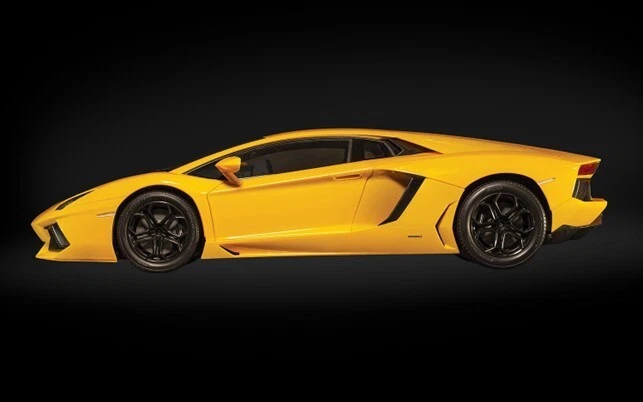 POCHER HK119 1/8 Lamborghini Aventador LP 700-4 Giallo Orion - Immagine 4 di 4