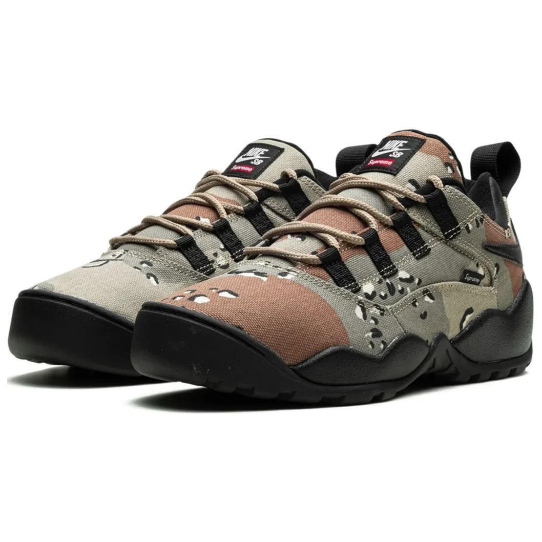 靴 NIKE SB SB DARWIN LOW SUPREME FQ3000-200 Supreme × Nike SB Darwin Low Desert Camo FQ3000-200 Men's