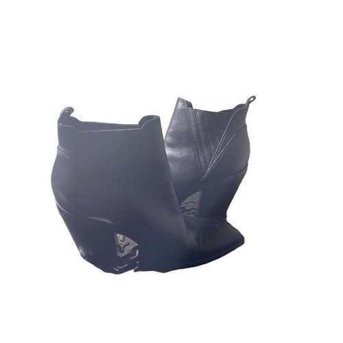 Marc Fisher Women's Alva Black Leather Block Heel Booties Size 9M - Picture 3 of 6