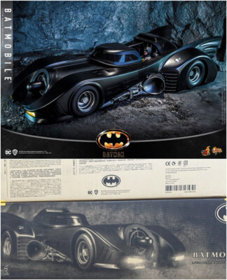Hot Toys MMS694 Batman (1989) Batmobile 1/6 Collectible Figure