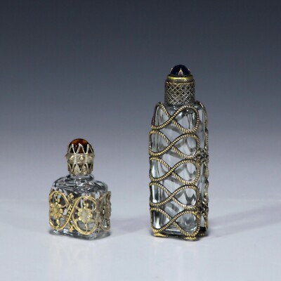 A Pair of French Miniature Perfume Bottles - Mid of 20th. C.