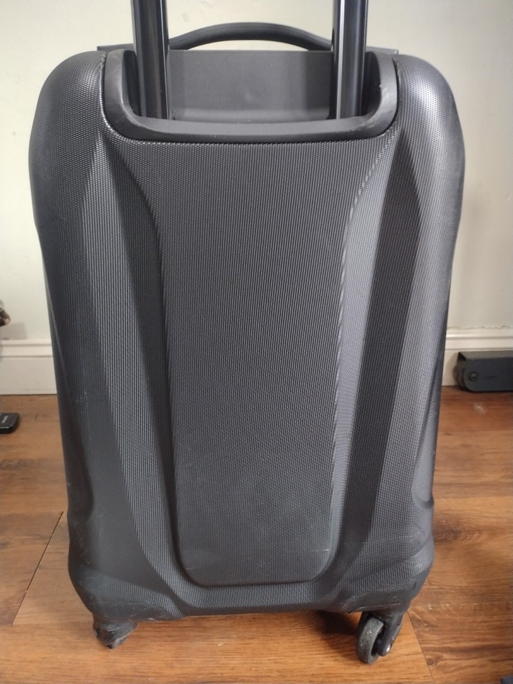 SHARPER IMAGE LUGGAGE Black 4 Wheel Spinner HARD Expande SUITCASE/CABIN