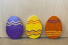 EASTER EGG DECORATION WOOD CUTOUT OUTDOOR LAWN YARD ART SIGN, EASTER EGG MARKERS