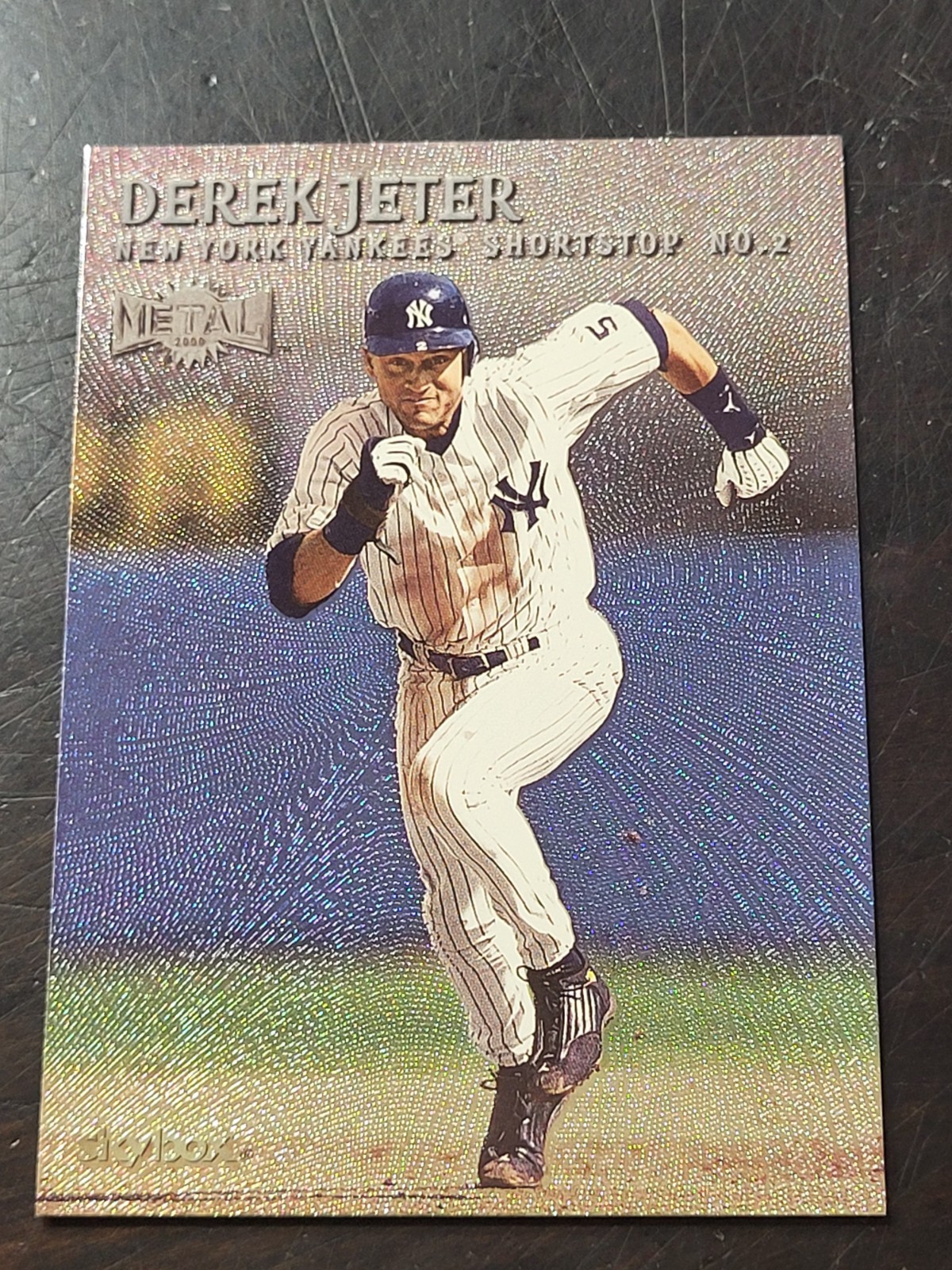 2000 Skybox Metal Derek Jeter #2 New York YANKEES