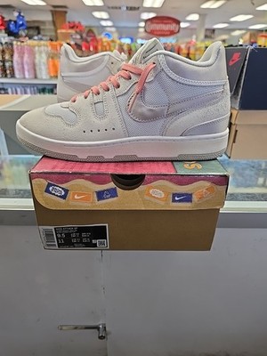 Size 9.5 - Social Status x Nike Mac Attack SP Silver Linings