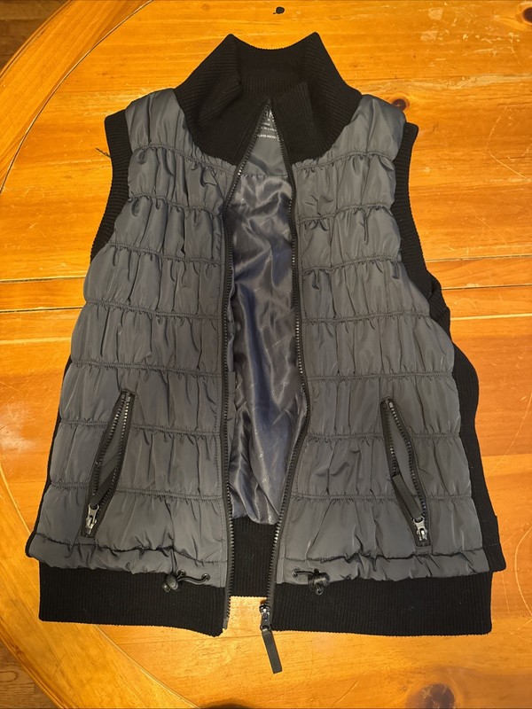 Calvin Klein performance semi puffer vest with sweater trim MP3 pocket Womens XL