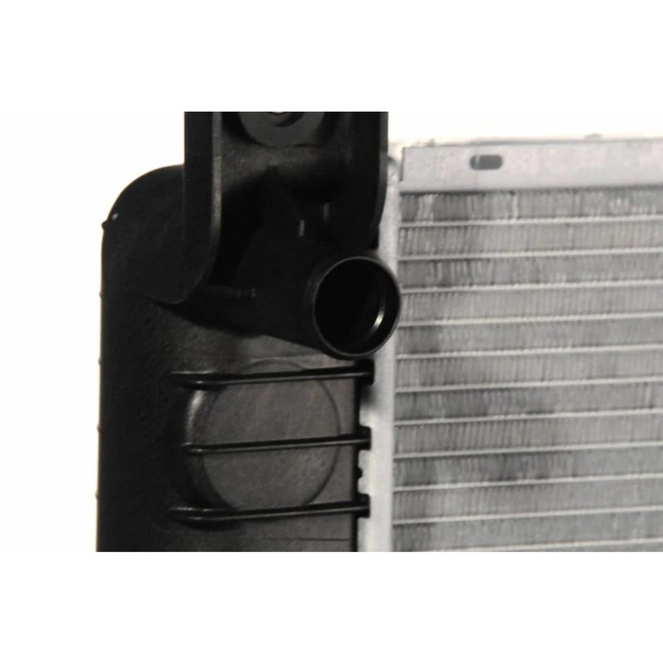 21647 AC Delco Radiator for Chevy Yukon Avalanche Suburban Cadillac Escalade ESV Foto 3 de 4