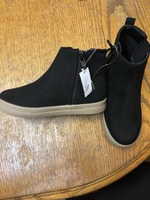 Gap Kids Black Suede Boots Size 12
