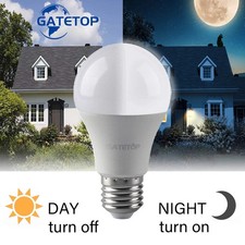 LED Dusk To Dawn Bulb 10W E27 B22 Sensor Outdoor Light AC220V AC110V Day Night L