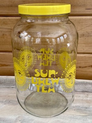 Vintage 1970s Sun Brew Tea Glass Jar Yellow Sun Faces w Lid Retro Kitchen 