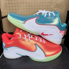 Newest LeBron 11 Dunkman Continues Popular Colorway 15