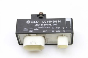 VW POLO 9N Steuergerät für Lüfter 1J0919506M 1.40 Diesel 59kw 2007 25753654