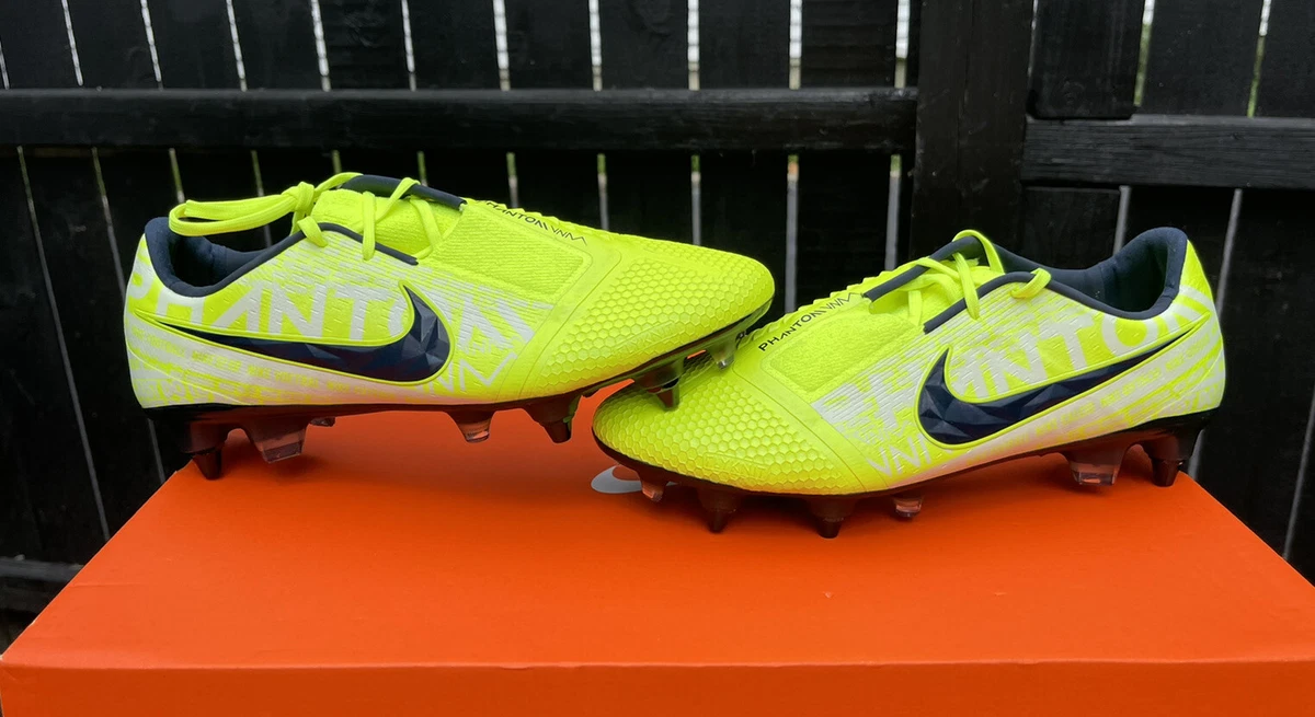 Nike phantom venom acc hotsell