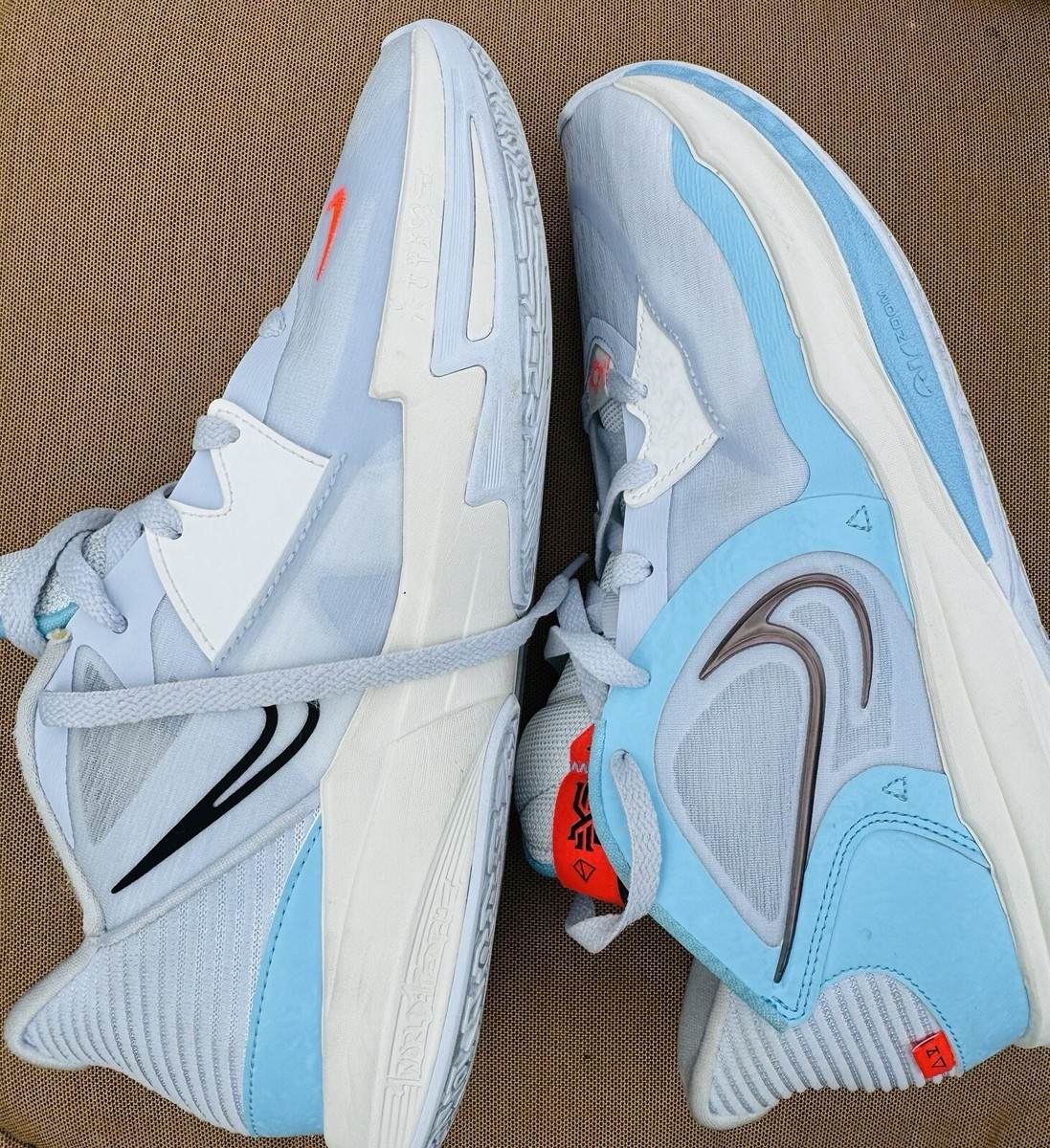 light blue kyrie 5