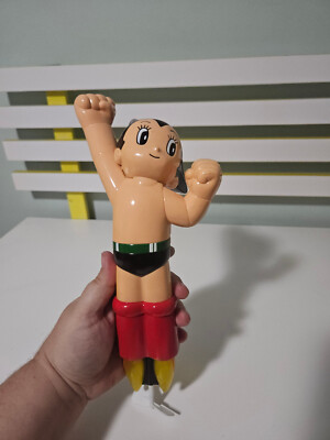 ASTRO BOY TOY TEZULA PRODUCTIONS PROPELLER LIGHTS AS JET FLAME 26CM LONG WORKING