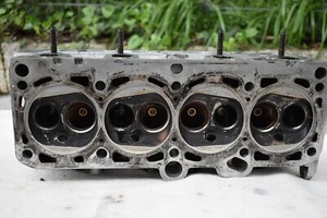 VW GOLF 4 - 1,6 - BORA-AUDI A3 -  ZYLINDERKOPF 8V -101 PS