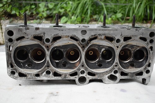 VW GOLF 4 - 1,6 - BORA-AUDI A3 -  ZYLINDERKOPF 8V -101 PS