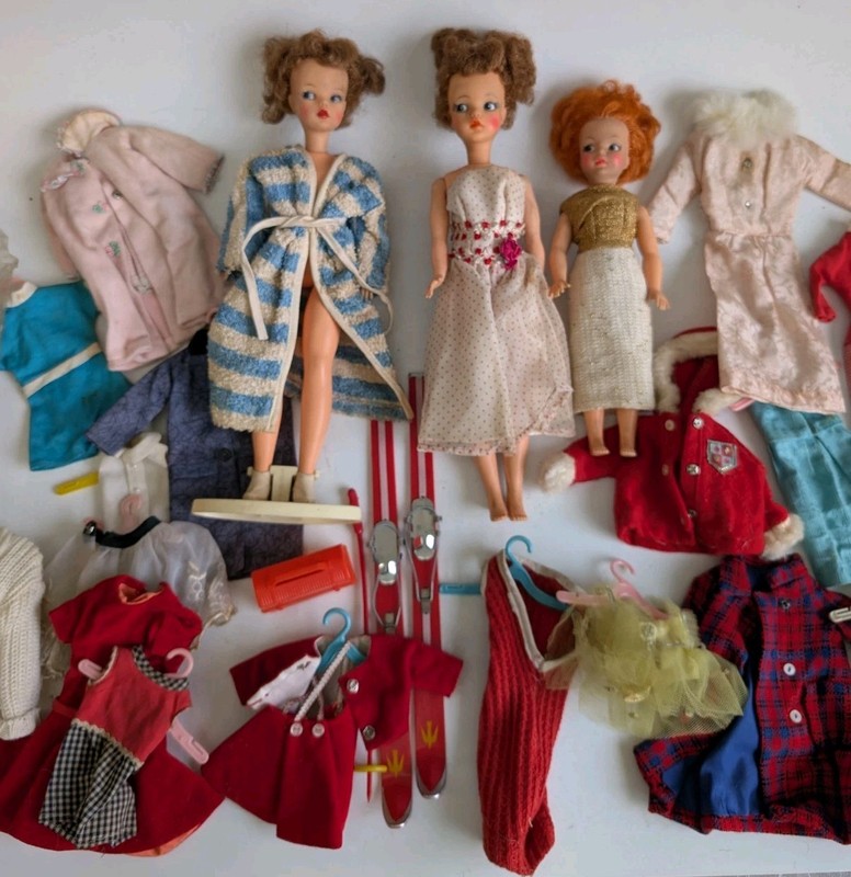 Tammy Dolls Bundle With Over 20 Pieces Of Clothes & Accessories. 3 Dolls. 1960's