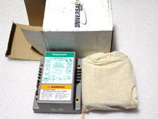 Honeywell S890G1011 HOT SURFACE Ignition Control Module NEW