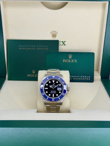 Rolex Submariner Cookie Monster Black Dial on Oyster 126619LB Complete 2023
