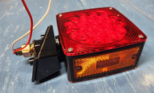 10010270 Dual Face Square Red Amber 45 Led Pedestal Light 4.5 Stud Mount Bus 10010270 Dual Face Square Red Amber 45 Led Pedestal Light 4.5 Stud Mount Bus