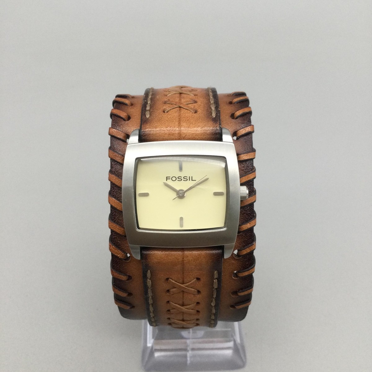 Vintage Fossil Wide Band Leather Cuff Watch 28mm Womens JR-8207