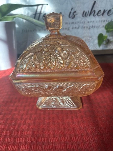 Jeanette Glass Amber Marigold Oak Leaf & Acorn Candy Dish Trinket Box W/ Lid