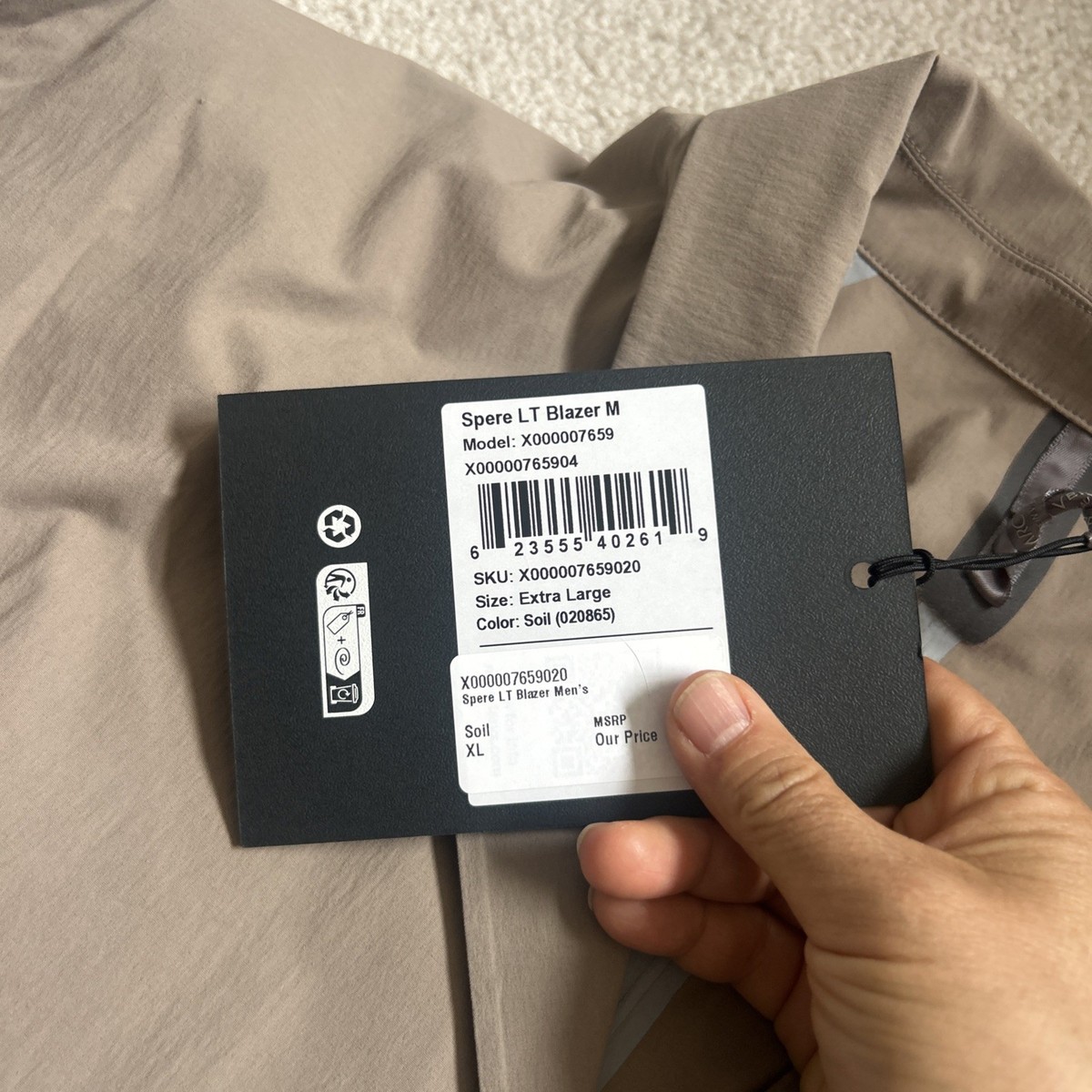 A2-13 NWT Size XL ARC