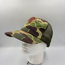 Bee Hat Trucker Cap Mens S/M Green Camo Fair Vintage 80s Made in USA Duck Hunter