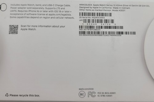 Apple Watch Series 10 42 mm argent Al denim bracelet sport GPS + cellulaire débloqué - Photo 4 sur 4