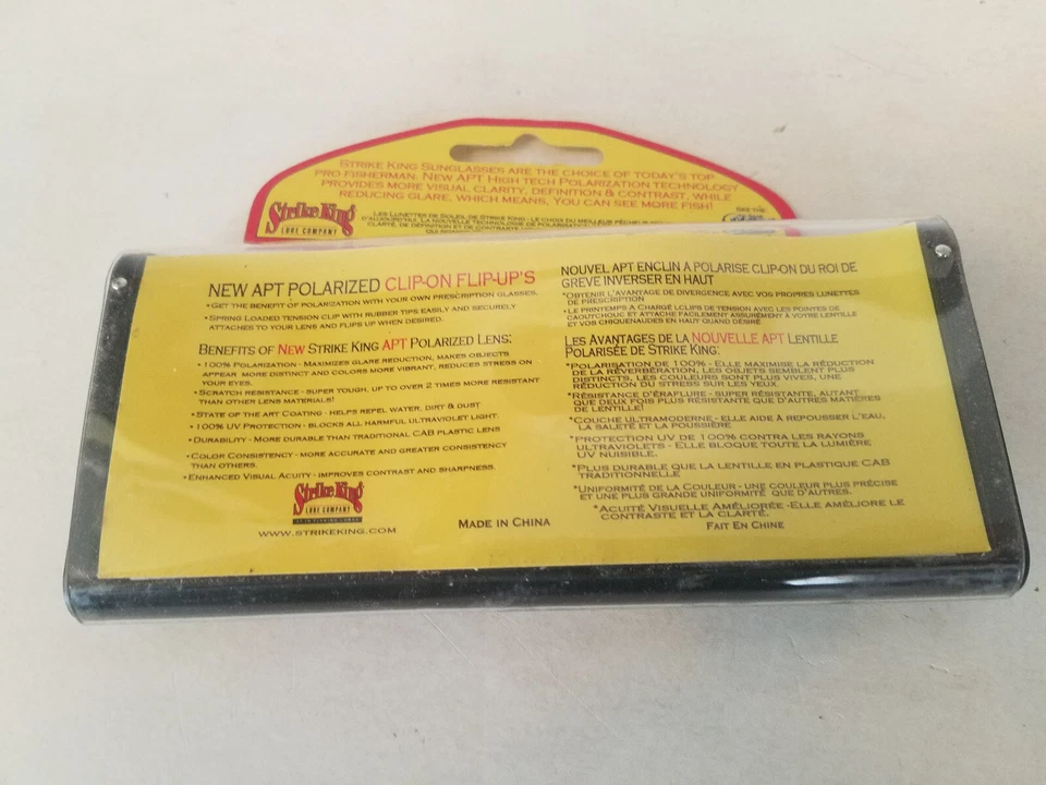 Gafas de sol polarizadas de Strike King abatibles con clip Foto 3 de 3