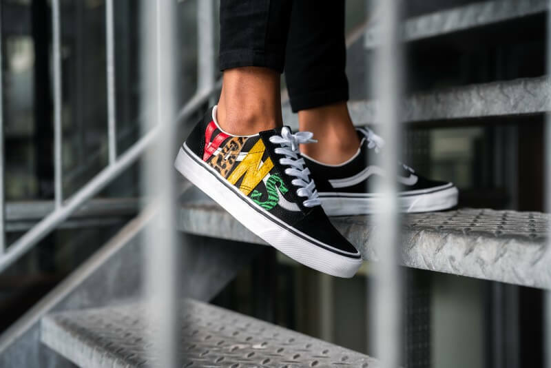 靴 VANS RASTA PACK OLD SKOOL US9 VANS RASTA PACK OLD SKOOL US9 - メルカリ