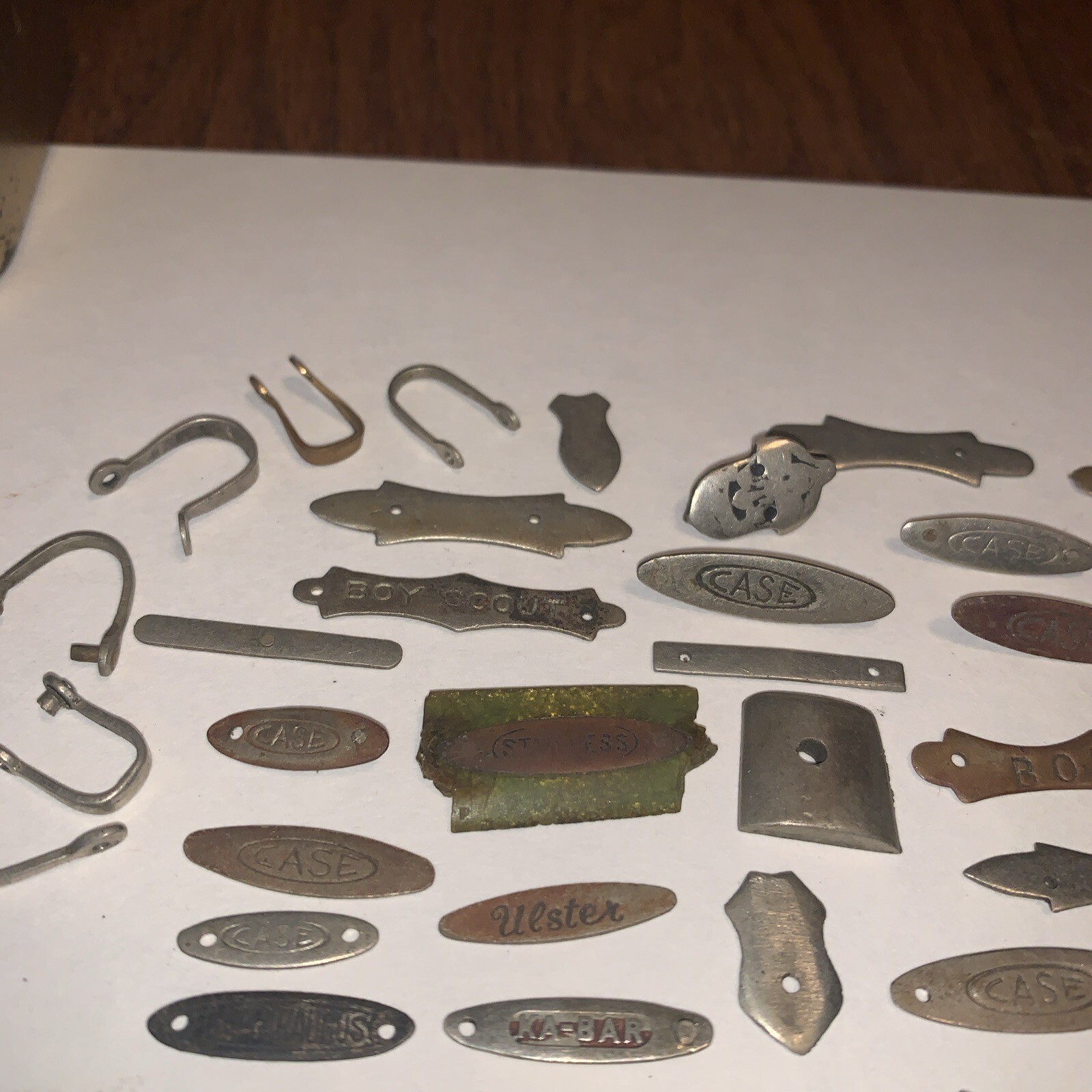 Vintage Case xx Kabar Ulster Boker Cattaraugus Knife Badges Emblems