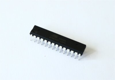 14 Stück 8-bit Mikrocontroller/ ATMEGA8-16PU - 8 kB - PDIP-28 - NEU in Stange