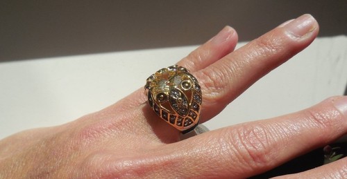 NEW "designer inspired" Large Pale Yellow CZ Ring w.Vintage 2 Tone Detail size 7 - Picture 2 of 4