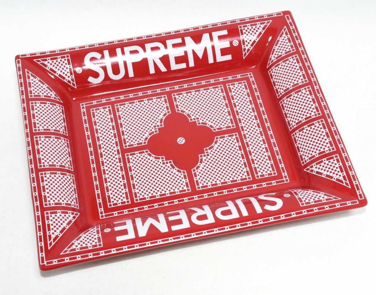 Supreme最後の晩餐Last Supper Ceramic Ashtray Supreme Last Supper Ceramic Ashtray Red | AfterMarket