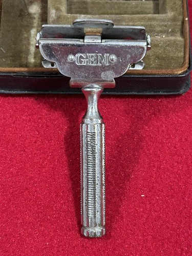 Vintage Lot Of 6 Safety Razors 5 Gem Razors 1 Ever Ready Razor Gem Micromatic - Picture 3 of 15