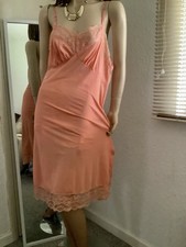 Vintage 60s Taylor Woods Mango Slippery Bri Nylon  Lace Full Slip Petticoat 38