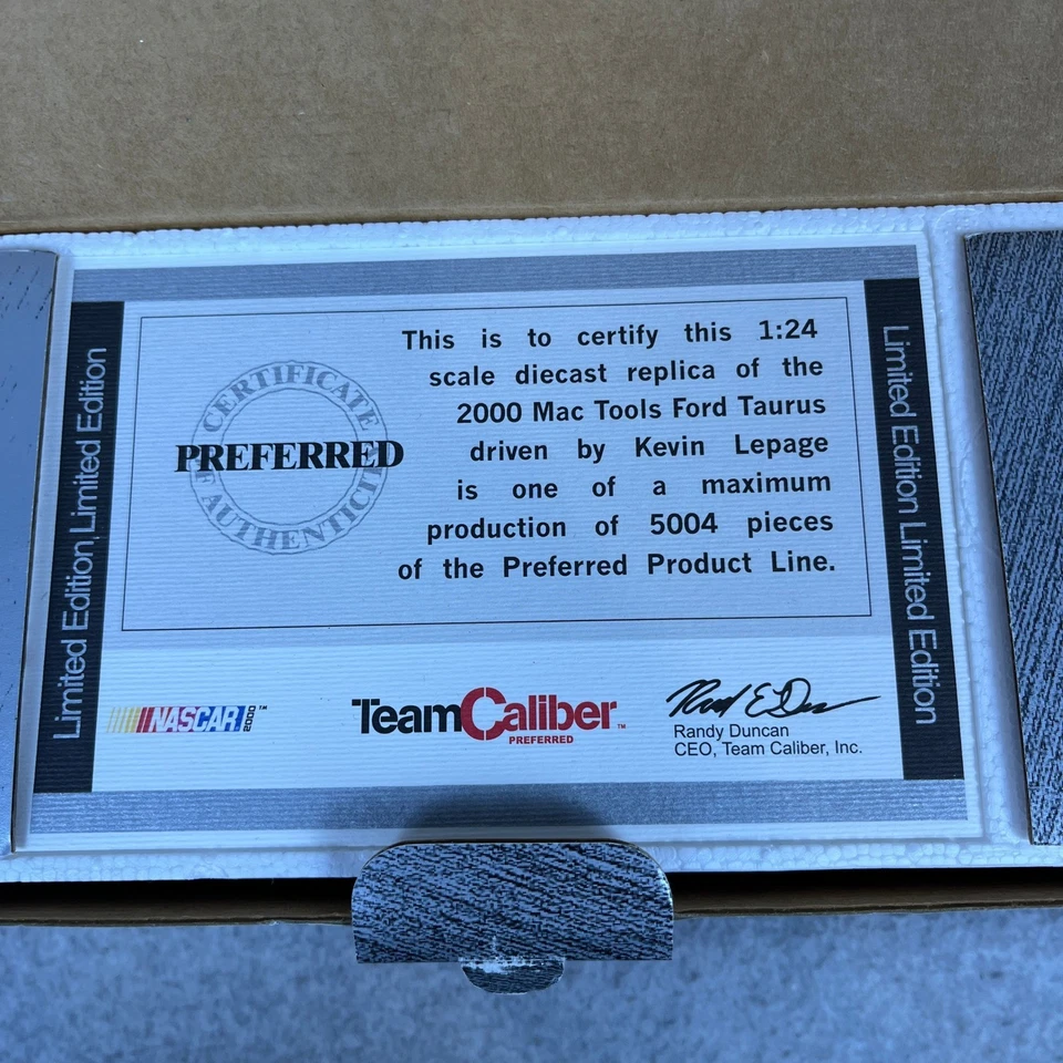 Team Caliber 1:24 Kevin Lepage #16 Mac Tools 2000 Ford Taurus Diecast w/ COA - Image 3 of 4