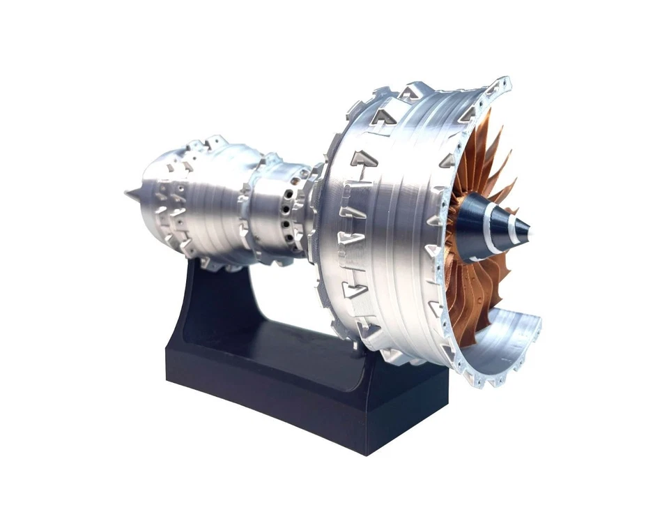 Juguete educativo modelo motor miniatura inspirado en Rolls Royce Trent 900 Foto 4 de 4