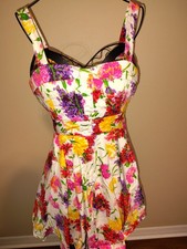 (#4) IXIA Retro Floral Fit Flare Pinup Rockabilly Dress Made In USA Size 6