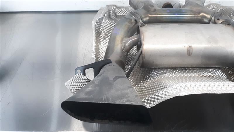 2015 MCLAREN 650S OEM EXHAUST MUFFLE X PIPE H PIPE