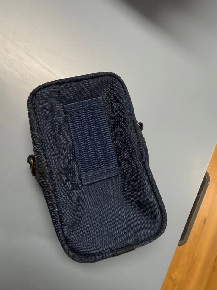 Vintage CANON Camera Case Bag Measures 6"X4" MISSING STRAP! Belt Loop! - Image 3 of 4